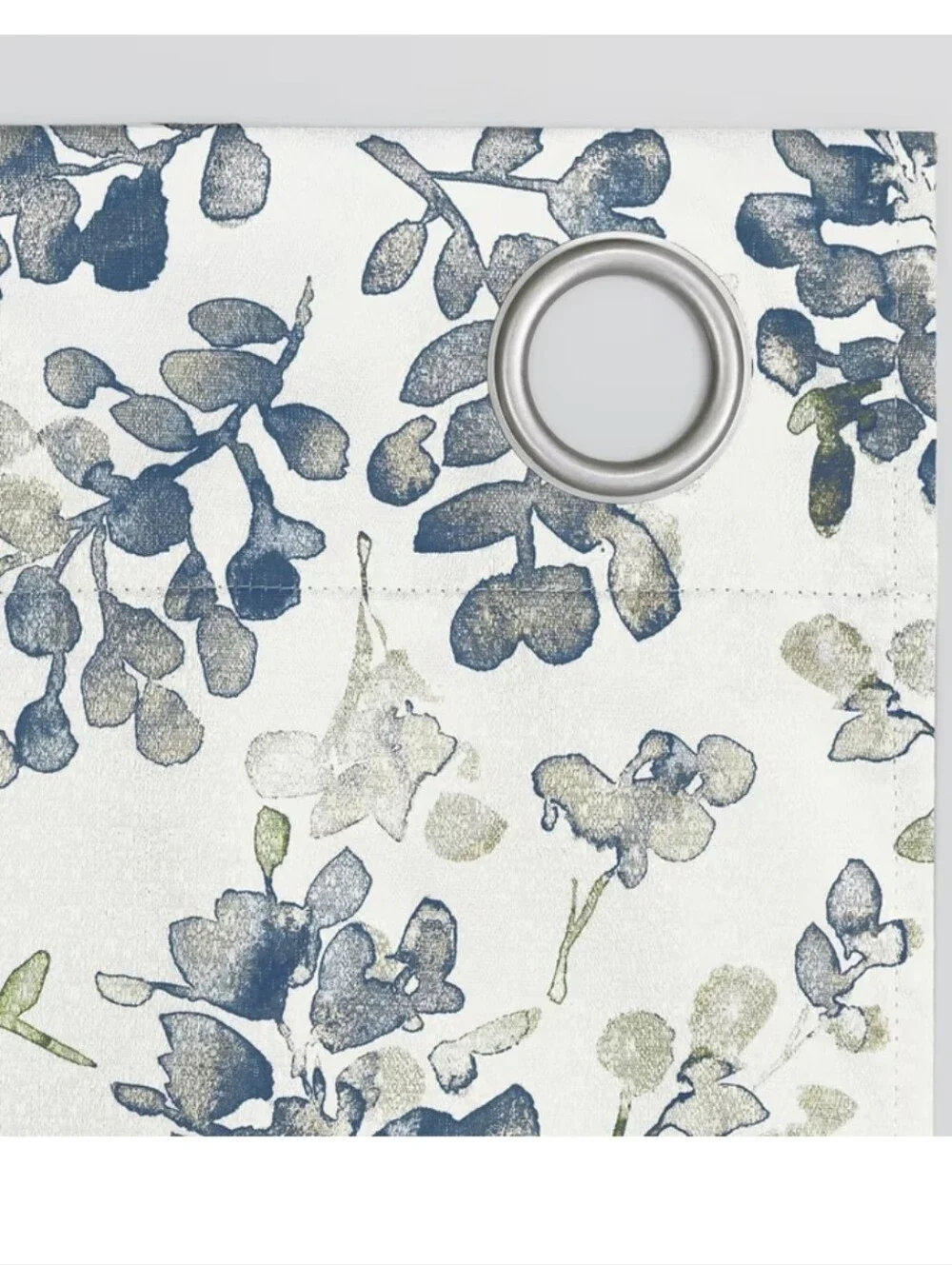 Sun Zero Room Darkening Grommet Curtains 2 Panels Gray Blue Floral